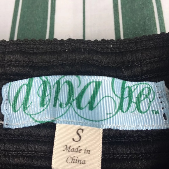 Ladies skirt - Picture 3 of 3